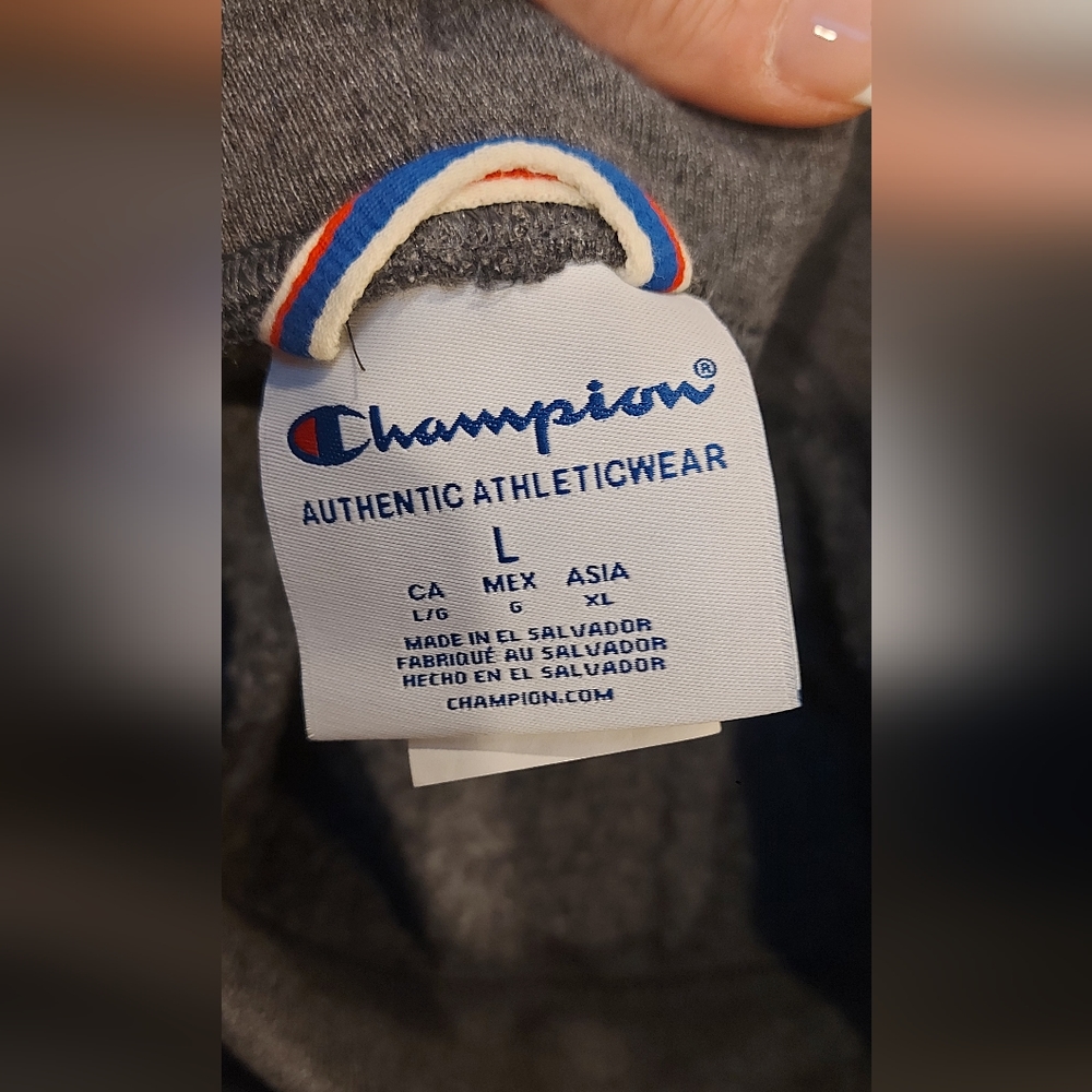 LIKE NEW Womens Straight Leg Champion Joggers - Picture 5 of 5